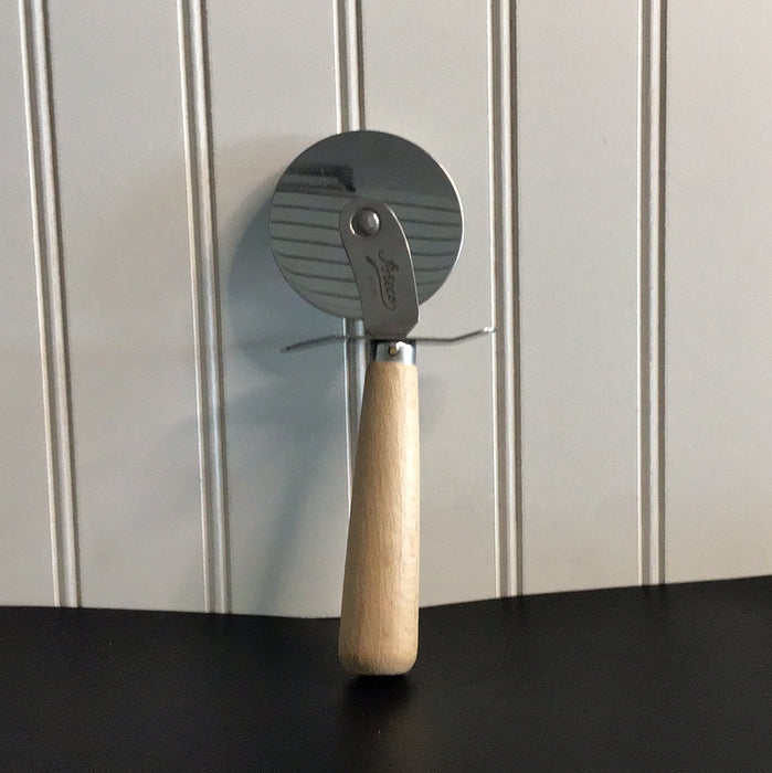 Pizza/ Pastry Cutter Ateco 2 1/2"- 1392