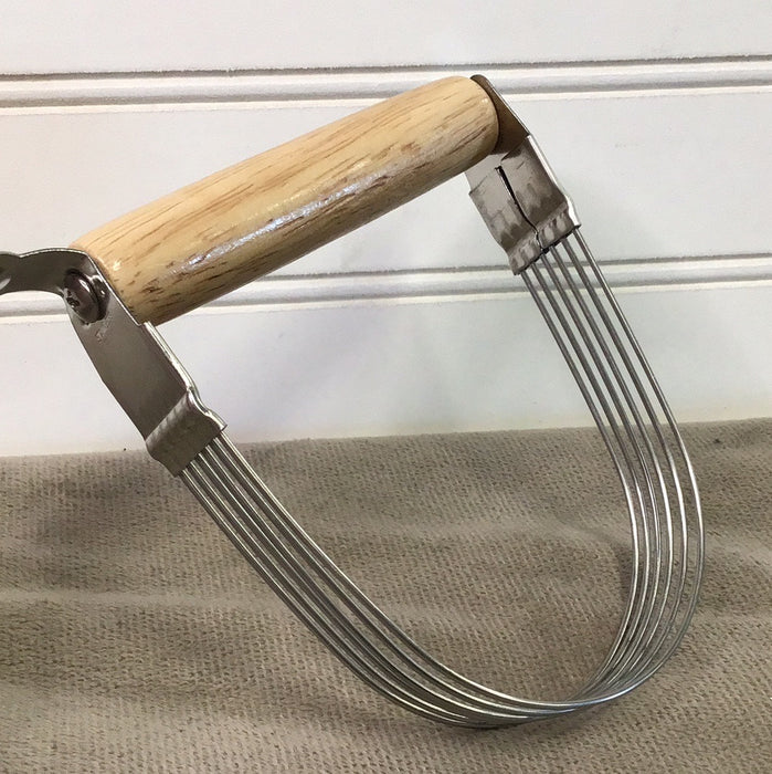 Choice Stainless Steel Pastry Blender with 5 Blades and Wood Handle