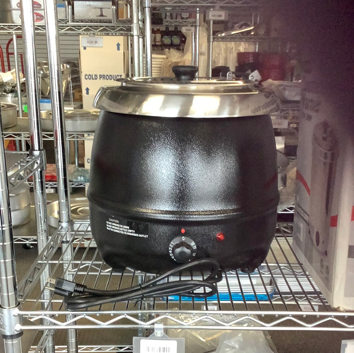 Avantco S30 11 Qt. Round Black Countertop Food / Soup Kettle Warmer - 120V, 400W