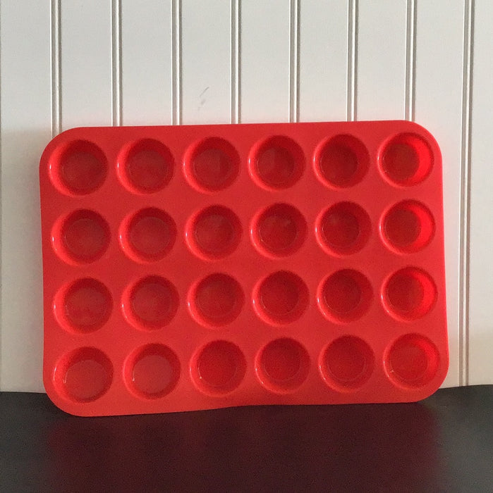 Muffin 24 cup silicone baking Pan (Red)
