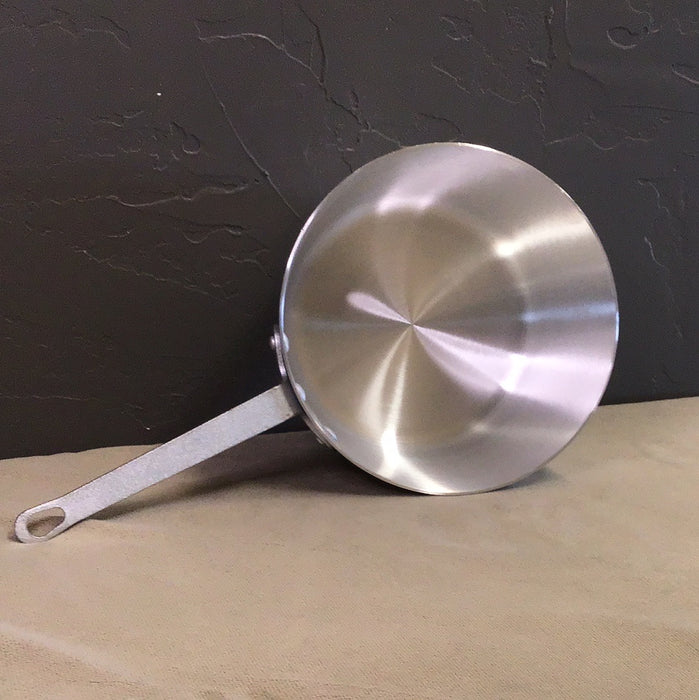 Choice 4.5 Qt. Tapered Aluminum Sauce Pan