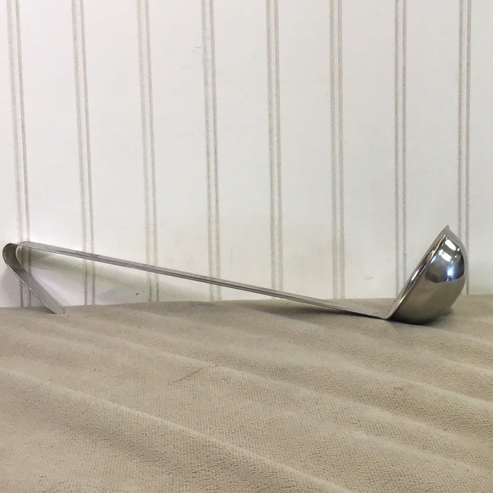 Choice 4 oz. One-Piece Stainless Steel Ladle- 92246814