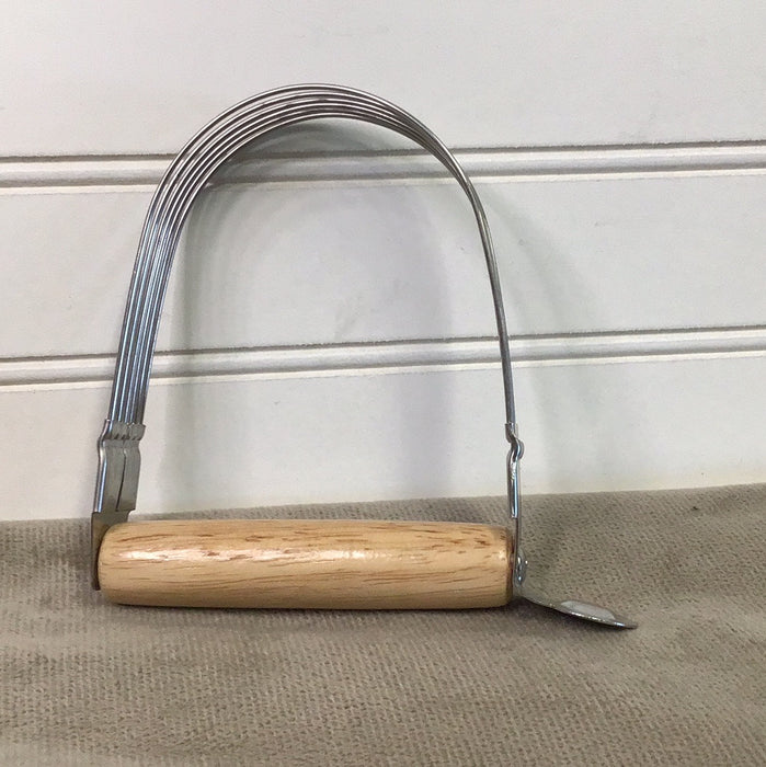 Choice Stainless Steel Pastry Blender with 5 Blades and Wood Handle